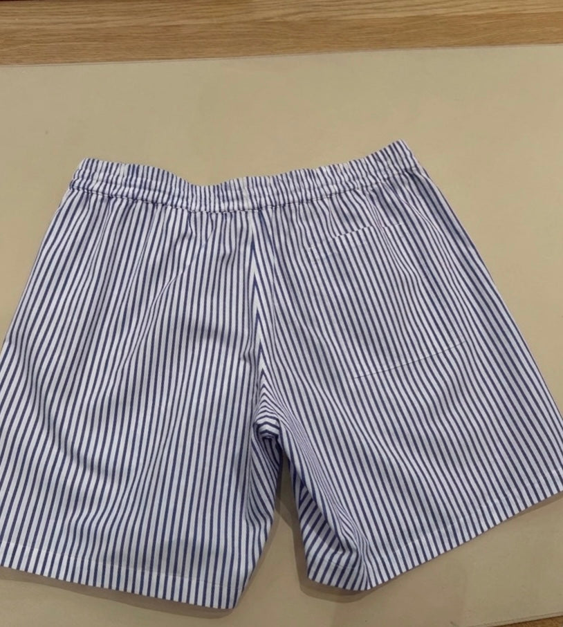 Striped short